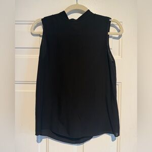 100% silk Vince Camuto Black Tank Top